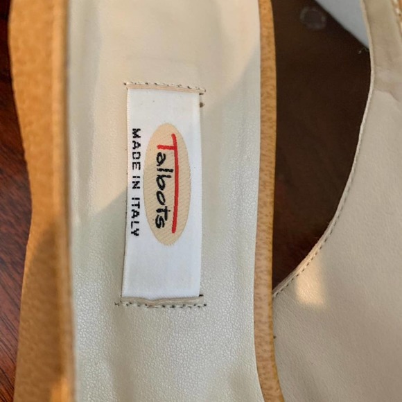 Talbots Leather Upper Square Toe with Buckle Square Heel Slingback Sandals 7 1/2 - Picture 3 of 8